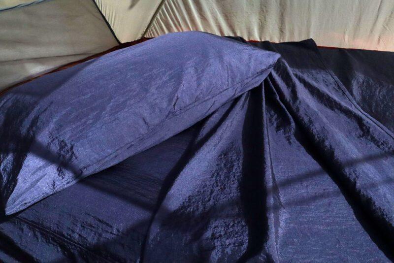 eco-friendly travel sheets blue closeup